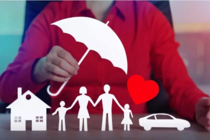 آرامش خاطر خود و خانوادهتان را با بیمه عمر تضمین کنید. 13 آرامش خاطر خود و خانوادهتان را با بیمه عمر تضمین کنید.