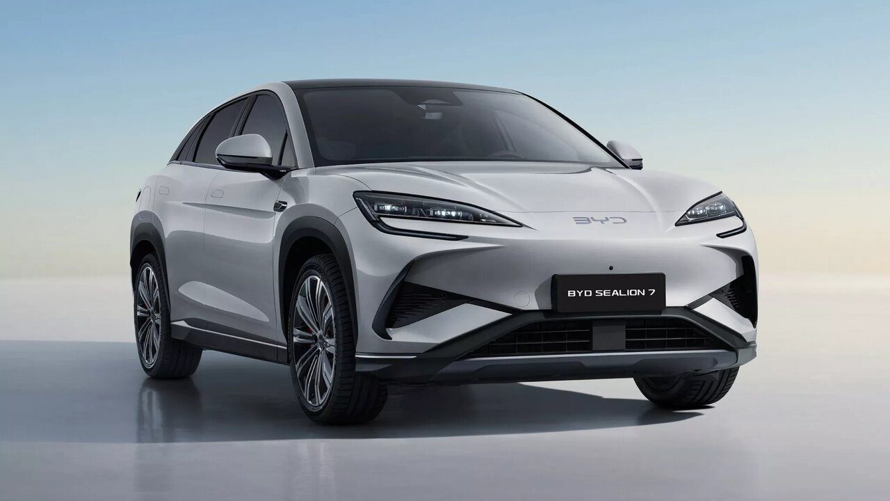 BYD با فروش 4 میلیون خودرو، فورد و هوندا را پشت سر گذاشت 15 BYD با فروش 4 میلیون خودرو، فورد و هوندا را پشت سر گذاشت