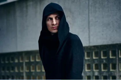 تلگرام: آزادی بیان در روسیه، محدودیت در اروپا؛ پارادوکس عصر دیجیتال