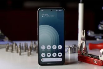 ناتینگ به CMF Phone 1 روح تازه‌ای بخشید: اندروید 15