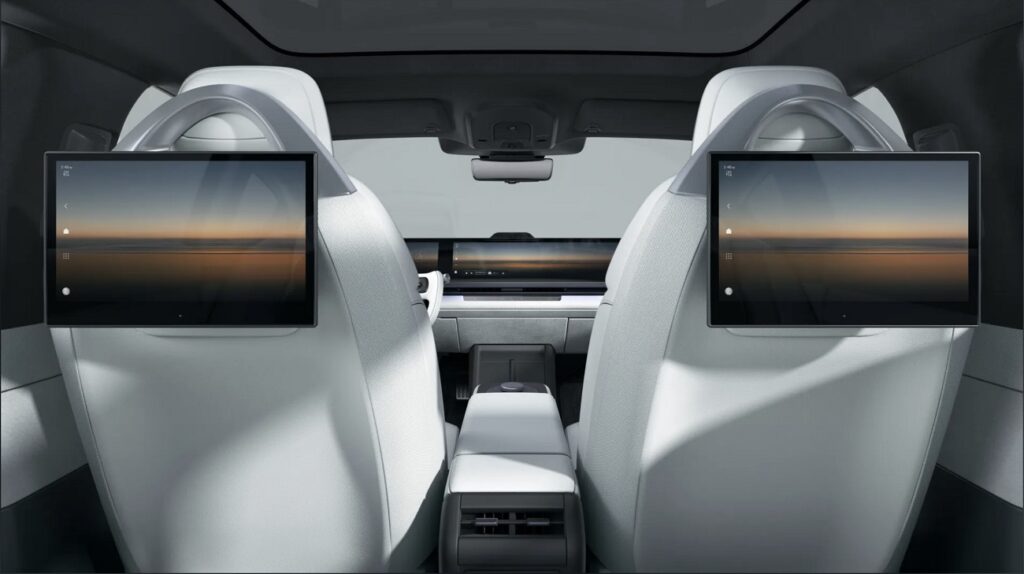 قیمت نجومی آفیلا: خودروی برقی سونی و هوندا از ۹۰ هزار دلار شروع میشود 15 قیمت نجومی آفیلا: خودروی برقی سونی و هوندا از ۹۰ هزار دلار شروع میشود