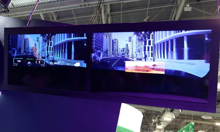 شیشه جلوی هولوگرافیک هیوندای؛ گامی بلند به سوی رانندگی در آینده 15 شیشه جلوی هولوگرافیک هیوندای؛ گامی بلند به سوی رانندگی در آینده