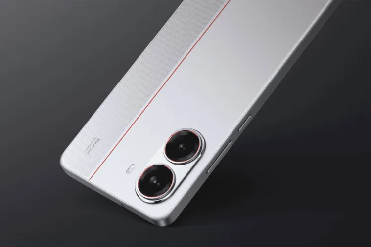 ردمی توربو ۴: هیولای قدرتمند با باتری غولپیکر و مقاومت بالا 16 ردمی توربو ۴: هیولای قدرتمند با باتری غولپیکر و مقاومت بالا