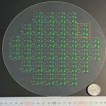 لنزهای کاغذی: انقلابی در دنیای بینایی!