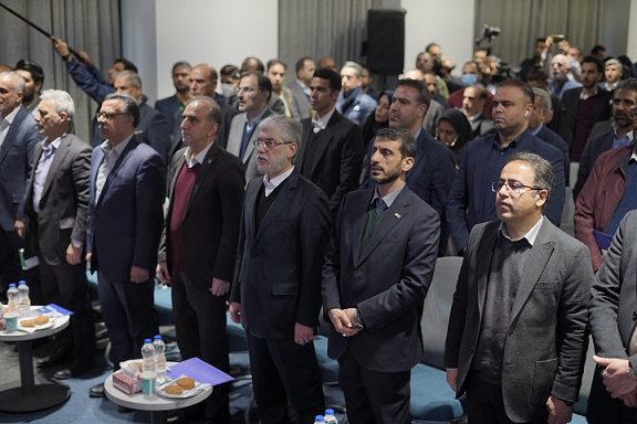 افتتاح مرکز توسعه کسب و کار صنعت فولاد مبارکه 14 افتتاح مرکز توسعه کسب و کار صنعت فولاد مبارکه