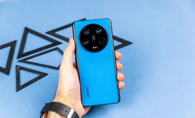 شیائومی SU7 اولترا و شیائومی 15 اولترا: رونمایی زودهنگام در اسفند 15 شیائومی SU7 اولترا و شیائومی 15 اولترا: رونمایی زودهنگام در اسفند