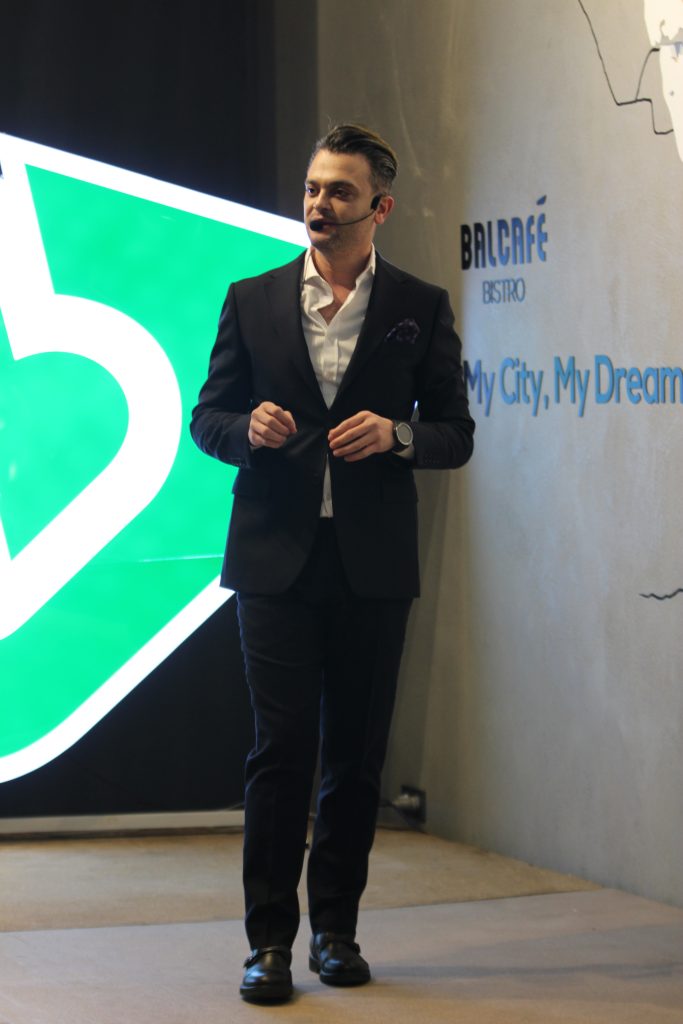 «بانی مد ۱۰ ساله شد؛ از یک ایده جسورانه تا انقلاب در خرید آنلاین فشن» 15 «بانی مد ۱۰ ساله شد؛ از یک ایده جسورانه تا انقلاب در خرید آنلاین فشن»