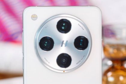 اوپو Find X8S: کوچک اما قدرتمند، با نمایشگر 6.3 اینچی و عمر باتری فوقالعاده 13 اوپو Find X8S: کوچک اما قدرتمند، با نمایشگر 6.3 اینچی و عمر باتری فوقالعاده