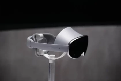 تلاش دوباره سامسونگ: نمایش هدست واقعیت ترکیبی و گلکسی S25 اج در MWC 2025