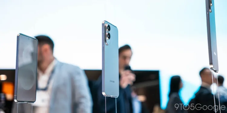 تلاش دوباره سامسونگ: نمایش هدست واقعیت ترکیبی و گلکسی S25 اج در MWC 2025