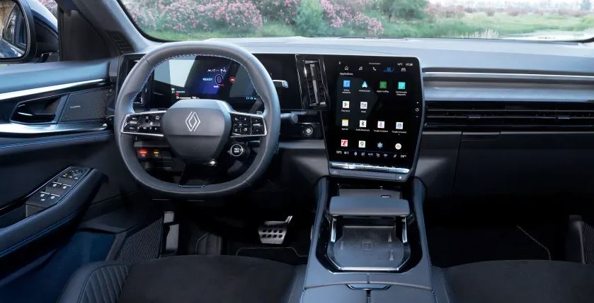 شگفتی جدید رنو: رافال کوپه-شاسی بلند با مصرف باورنکردنی 60 مایل بر گالن! 14 شگفتی جدید رنو: رافال کوپه-شاسی بلند با مصرف باورنکردنی 60 مایل بر گالن!