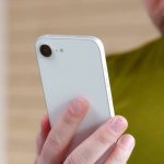 آیفون 16e: فروش شگفت‌انگیز در سایه انتقادات