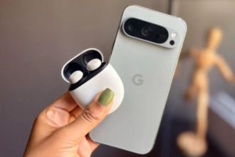 شنیدن صدای دنیای اطراف با Auracast: تحولی جدید در اندروید