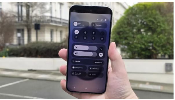 آیفونتو به گلکسی تبدیل کن! تجربه One UI 7 سامسونگ بدون نیاز به گوشی جدید