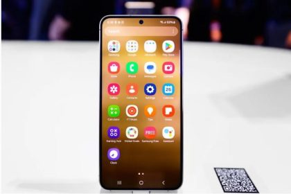 رونمایی از زمان دقیق آپدیت اندروید 15 برای گلکسی S24؛ آماده تجربه One UI 7 باشید 13 رونمایی از زمان دقیق آپدیت اندروید 15 برای گلکسی S24؛ آماده تجربه One UI 7 باشید