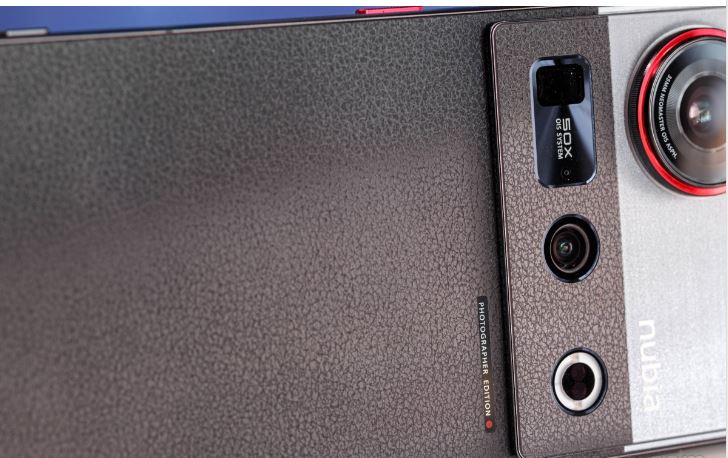 Nubia Z70S Ultra رونمایی شد: شاهکاری که همه رقبا را به چالش میکشد 16 Nubia Z70S Ultra رونمایی شد: شاهکاری که همه رقبا را به چالش میکشد