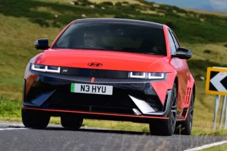 شوک بازار خودرو: هیوندای آیونیک 5 N با قیمت زیر ۵۰۰ پوند در ماه