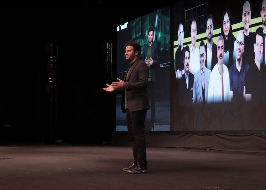 نگاهی به رموز کامیابی در عرصه تجارت: از پایداری تا خلاقیت در بیزینس سامیت ۲۰۲۵ 21 نگاهی به رموز کامیابی در عرصه تجارت: از پایداری تا خلاقیت در بیزینس سامیت ۲۰۲۵