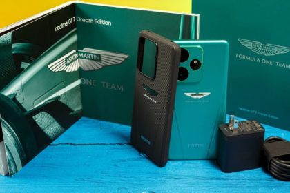 رؤیای سرعت محقق شد: جعبهگشایی انحصاری Realme GT 7 Dream Edition 13 رؤیای سرعت محقق شد: جعبهگشایی انحصاری Realme GT 7 Dream Edition