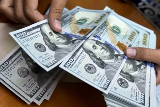 حقوق میلیون‌دلاری در هوش مصنوعی: چرا شرکت‌ها حاضرند برای پژوهشگران AI هزینه‌های گزاف بپردازند