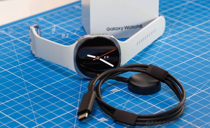 بررسی گلکسی واچ ۸؛ آیا نسل جدید ساعت هوشمند سامسونگ ارزش خرید دارد 14 بررسی گلکسی واچ ۸؛ آیا نسل جدید ساعت هوشمند سامسونگ ارزش خرید دارد