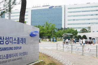 احتمال ممنوعیت فروش آیفون‌های دارای نمایشگر BOE؛ اپل در آستانه یک شوک تازه