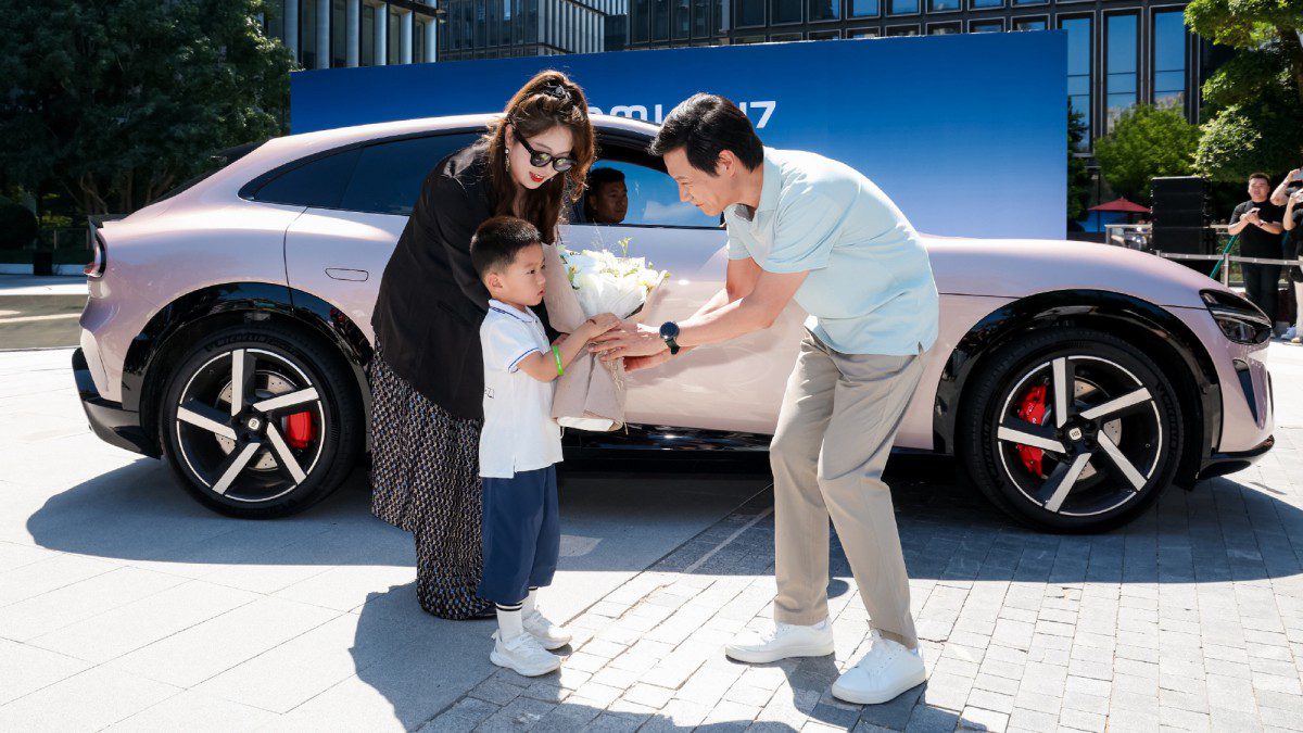 طوفان شیائومی: آیا SU7 میتواند موفقیت YU7 را در اروپا تکرار کند 15 طوفان شیائومی: آیا SU7 میتواند موفقیت YU7 را در اروپا تکرار کند