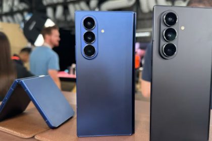 رقابت تاشوها: چالش جدی سامسونگ برای سلطه اپل در بازار موبایل 13 رقابت تاشوها: چالش جدی سامسونگ برای سلطه اپل در بازار موبایل