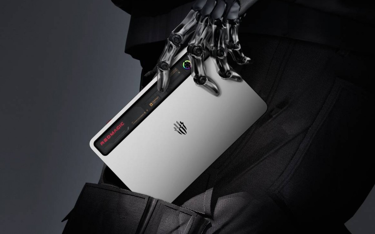 تبلت گیمینگ RedMagic Astra: هیولای جدید بازی با نمایشگر 165 هرتزی، جهانی شد