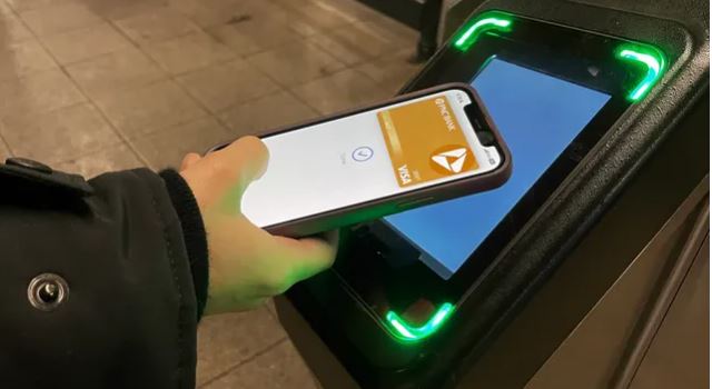 ۱۰ ویژگی شاخص iOS 26 که آیفون‌ها را متحول می‌کند