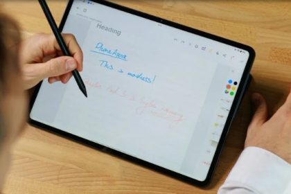 رونمایی قریبالوقوع از OnePlus Pad Mini: تبلت اندرویدی جمعوجور با عملکرد قدرتمند 13 رونمایی قریبالوقوع از OnePlus Pad Mini: تبلت اندرویدی جمعوجور با عملکرد قدرتمند