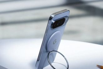 آیا گوگل پیکسل ۱۰ ارزش خرید دارد؟ مقایسه مدل‌ها و ویژگی‌های جدید