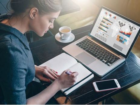 راهنمای خرید لپتاپ؛ نکات مهمی که باید بدانید 16 راهنمای خرید لپتاپ؛ نکات مهمی که باید بدانید