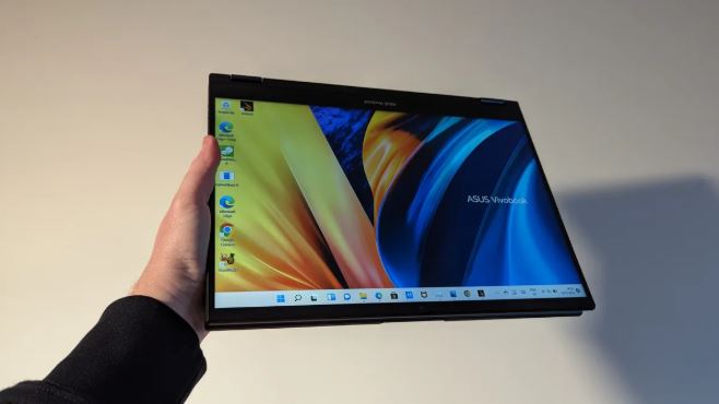 بهترین لپ‌تاپ‌های هیبریدی ۲۰۲۴؛ راهنمای خرید لپ‌تاپ‌های ۲ در ۱ در بازار ایران