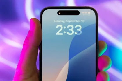 آیفون 16 یا آیفون 17؟ کدام را بخریم و چرا