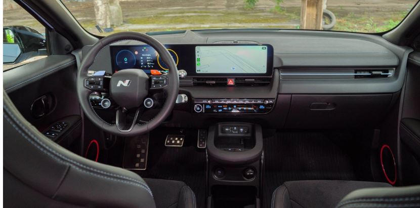 هیوندای آیونیک ۵ N؛ ترکیب هیجان موتور بنزینی با نوآوری برقی 19 هیوندای آیونیک ۵ N؛ ترکیب هیجان موتور بنزینی با نوآوری برقی