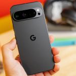 تبلیغ جدید پیکسل ۱۰؛ طعنه تند گوگل به تأخیر اپل در ورود به رقابت هوش مصنوعی