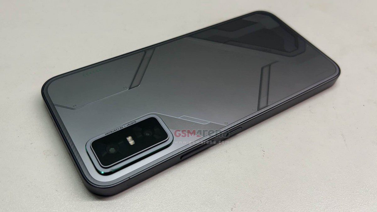 رازآلود و قدرتمند؛ بررسی انحصاری گوشی گیمینگ Infinix GT 30 مدل Shadow Ash