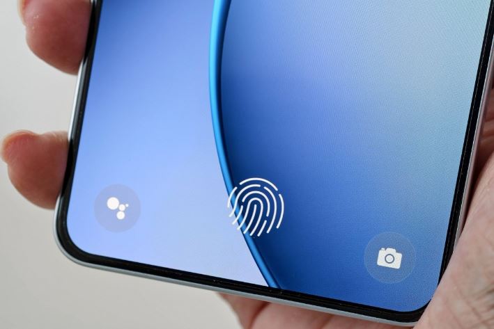 اوپو K13 توربو پرو با فن داخلی و باتری ۷۰۰۰ میلیآمپری؛ میانردهای فراتر از انتظار 14 اوپو K13 توربو پرو با فن داخلی و باتری ۷۰۰۰ میلیآمپری؛ میانردهای فراتر از انتظار