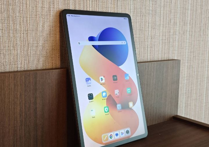 نگاهی اولیه به ردمی پد ۲ پرو؛ آیا غول جدید میان‌رده تبلت‌هاست