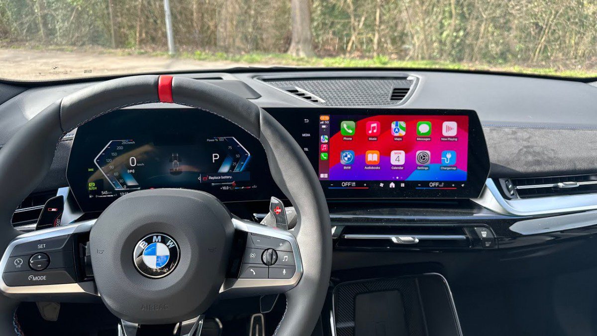 ادعای جنجالی BMW: علاقه کاربران به CarPlay و Android Auto واقعی نیست 14 ادعای جنجالی BMW: علاقه کاربران به CarPlay و Android Auto واقعی نیست