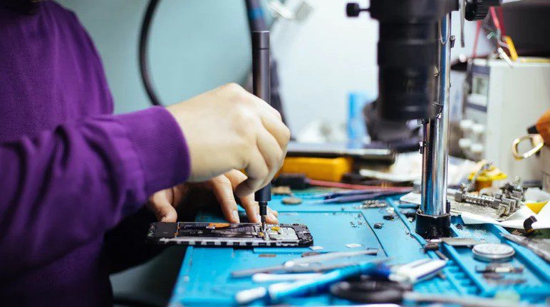 قطعات آیفون ساخت سامسونگ؛ همکاری پنهان دو رقیب بزرگ