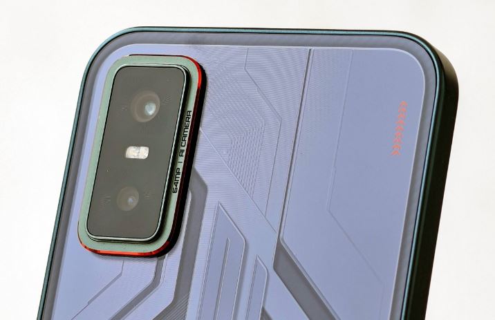 نگاه اول به Infinix GT 30؛ گوشی گیمینگ با تریگرهای قابل تنظیم