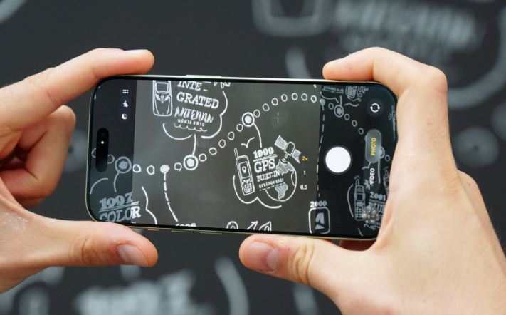 آیفون ۱۷ زیر ذرهبین؛ بررسی کامل و پاسخ به انتظارات کاربران 17 آیفون ۱۷ زیر ذرهبین؛ بررسی کامل و پاسخ به انتظارات کاربران