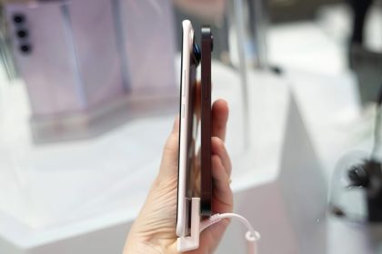 بهترین گوشی‌های هوشمند باریک در سال ۲۰۲۵؛ معرفی مدل‌های برتر