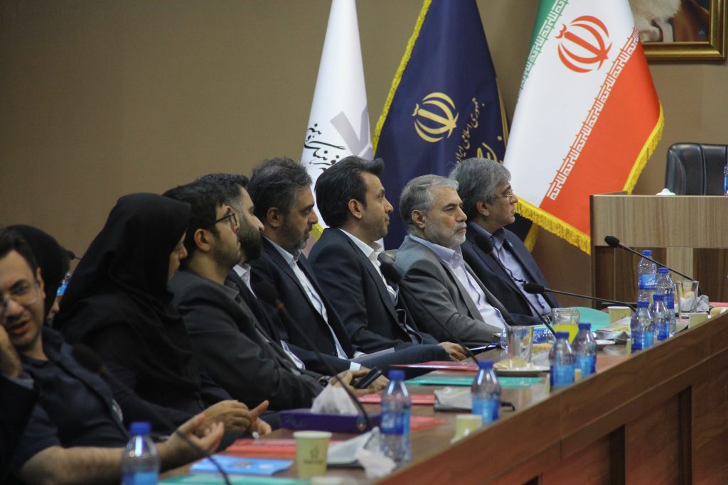 زیستبوم خلاق ایران؛ فرصتهای بزرگ، موانع بزرگتر 15 زیستبوم خلاق ایران؛ فرصتهای بزرگ، موانع بزرگتر