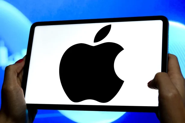 اپل تسلیم خواسته کاربران شد؛ قابلیت محبوب Slide Over با iPadOS 26.1 بازگشت