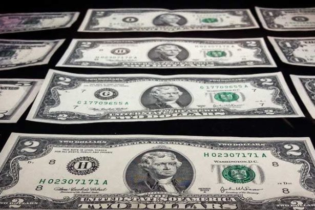 معرفی بهترین کانال‌های تلگرام و واتساپ برای قیمت لحظه‌ای دلار و ارزهای دیجیتال