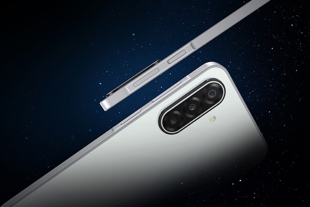 سامسونگ Galaxy M17 با نامی جدید برای Galaxy F17/A17 در هند رونمایی شد 15 سامسونگ Galaxy M17 با نامی جدید برای Galaxy F17/A17 در هند رونمایی شد