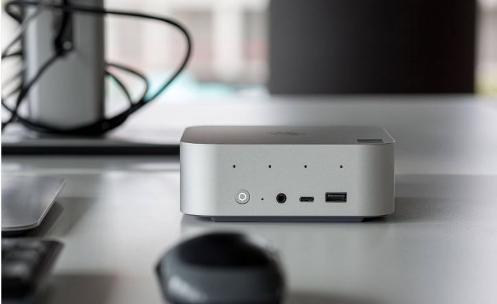 مینیپیسی Beelink SER9 Pro با پردازنده AMD Ryzen 7 H 255: قدرت پرچمدار در اندازه کوچک با قابلیت بازی ۱۰۸۰p 27 مینیپیسی Beelink SER9 Pro با پردازنده AMD Ryzen 7 H 255: قدرت پرچمدار در اندازه کوچک با قابلیت بازی ۱۰۸۰p